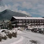 Paradiesquelle Schneeberg Szálloda Puchberg am Schneeberg