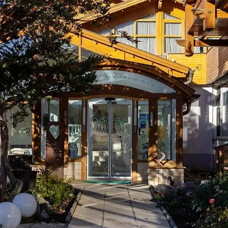 Wellnesshotel Paradiesquelle 4* Puchberg am Schneeberg