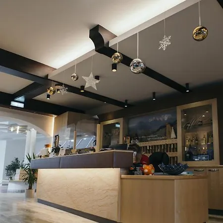 Paradiesquelle Schneeberg Hotel Puchberg am Schneeberg