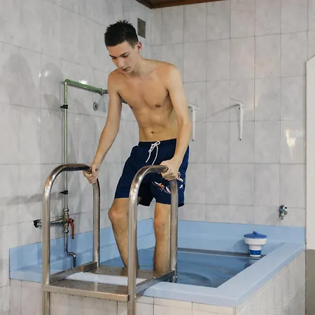 Paradiesquelle 4* Пухберг-ам-Шнеберг