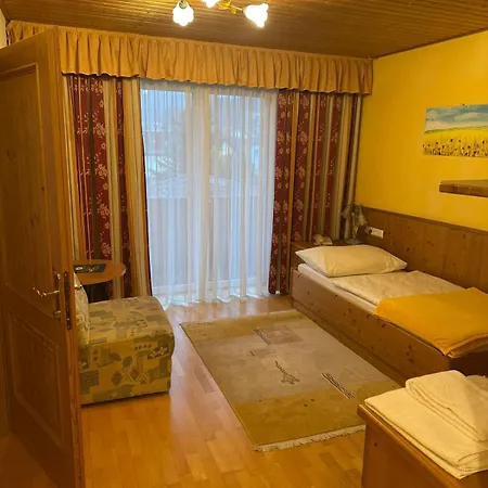 Paradiesquelle Schneeberg 4*