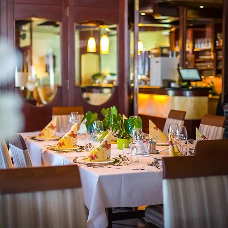 Отель Paradiesquelle