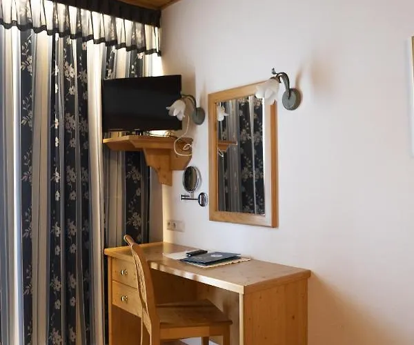 Paradiesquelle Hotel Puchberg am Schneeberg