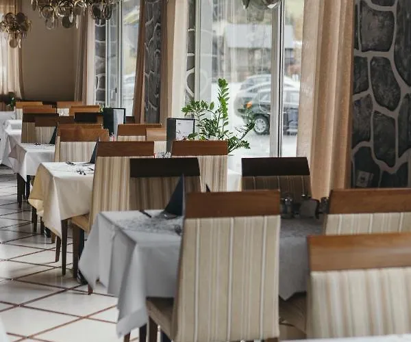 Paradiesquelle Schneeberg Hotel Puchberg am Schneeberg