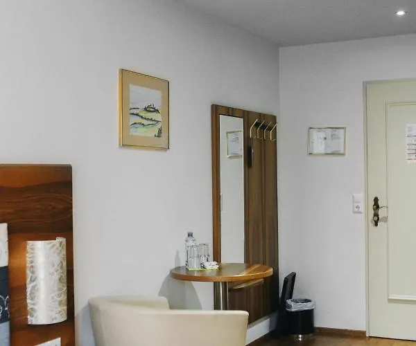 Hotel Paradiesquelle Puchberg am Schneeberg