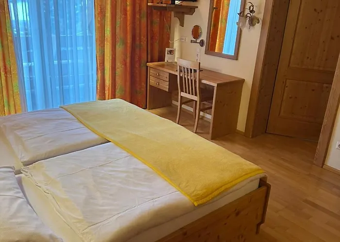 Paradiesquelle Schneeberg Hotel Puchberg am Schneeberg