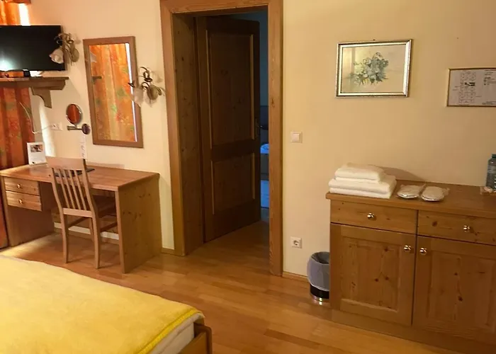 Hotel Paradiesquelle Puchberg am Schneeberg