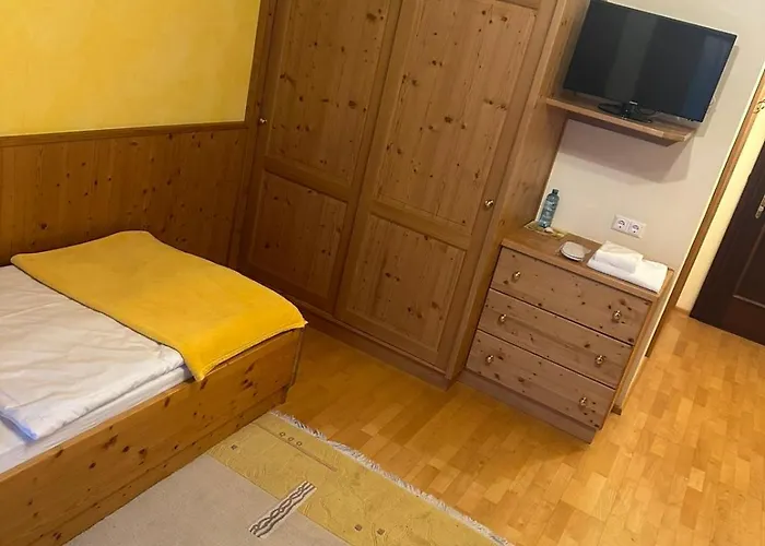 Paradiesquelle Hotel Puchberg am Schneeberg